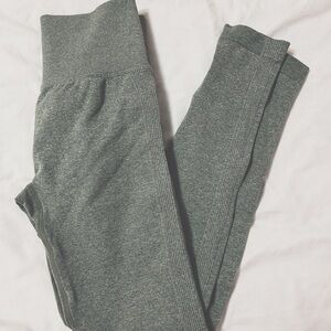 Compression Workout Leggings with Scrunch